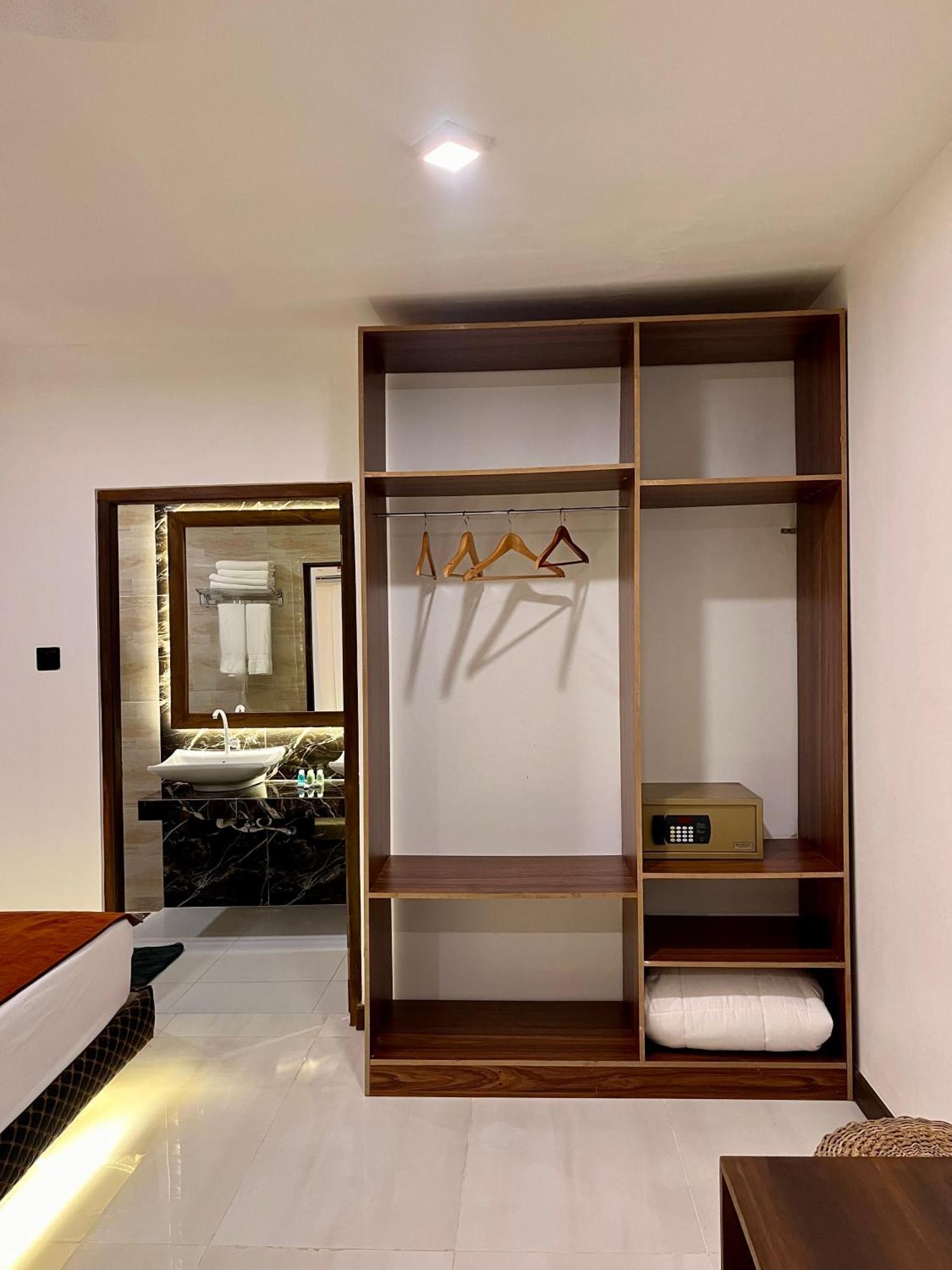 Sundaras Infinity Jungle Resort Dambulla Exterior foto